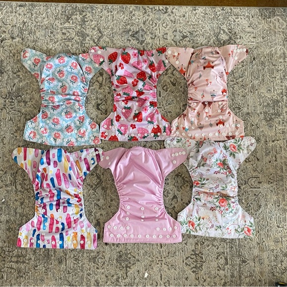 Set Of Six Pocket Cloth Diapers With Inserts - Picture 7 of 9